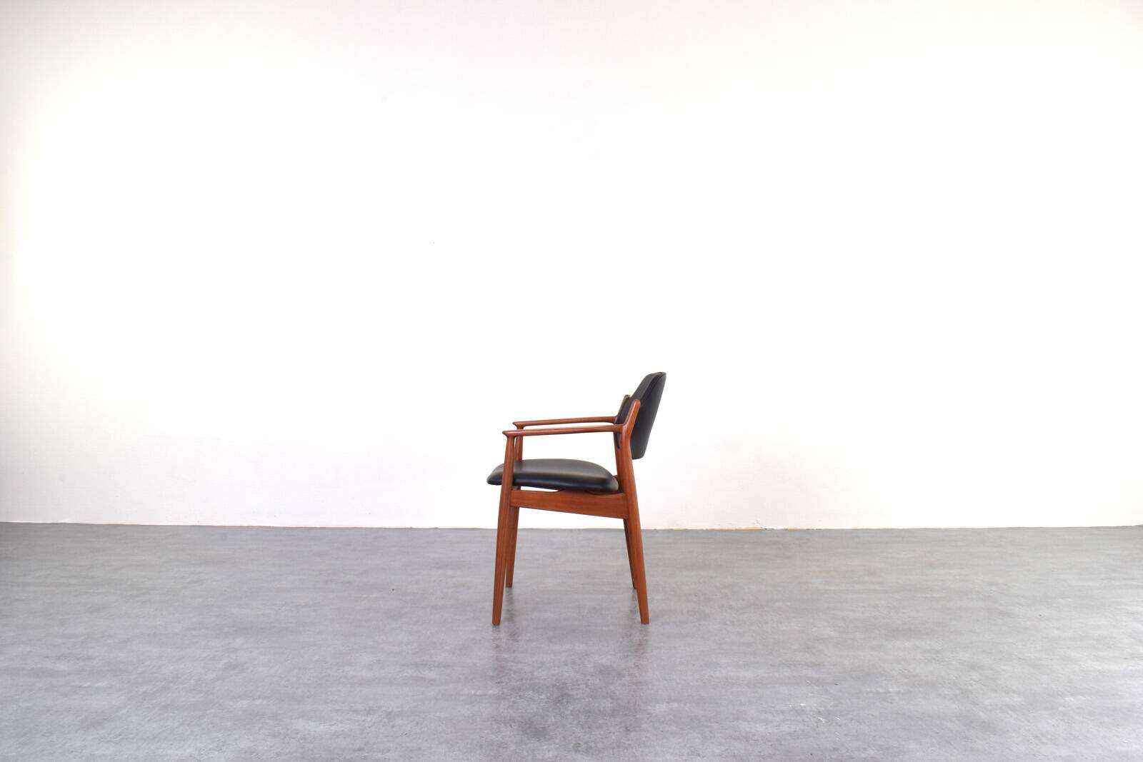 Mid-Century Danish Teak Chairs Model 62a by Arne Vodder for Sibast, 1960s.