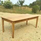 Rustic farmhouse table in solid oak with antique patina finish 200 x 90