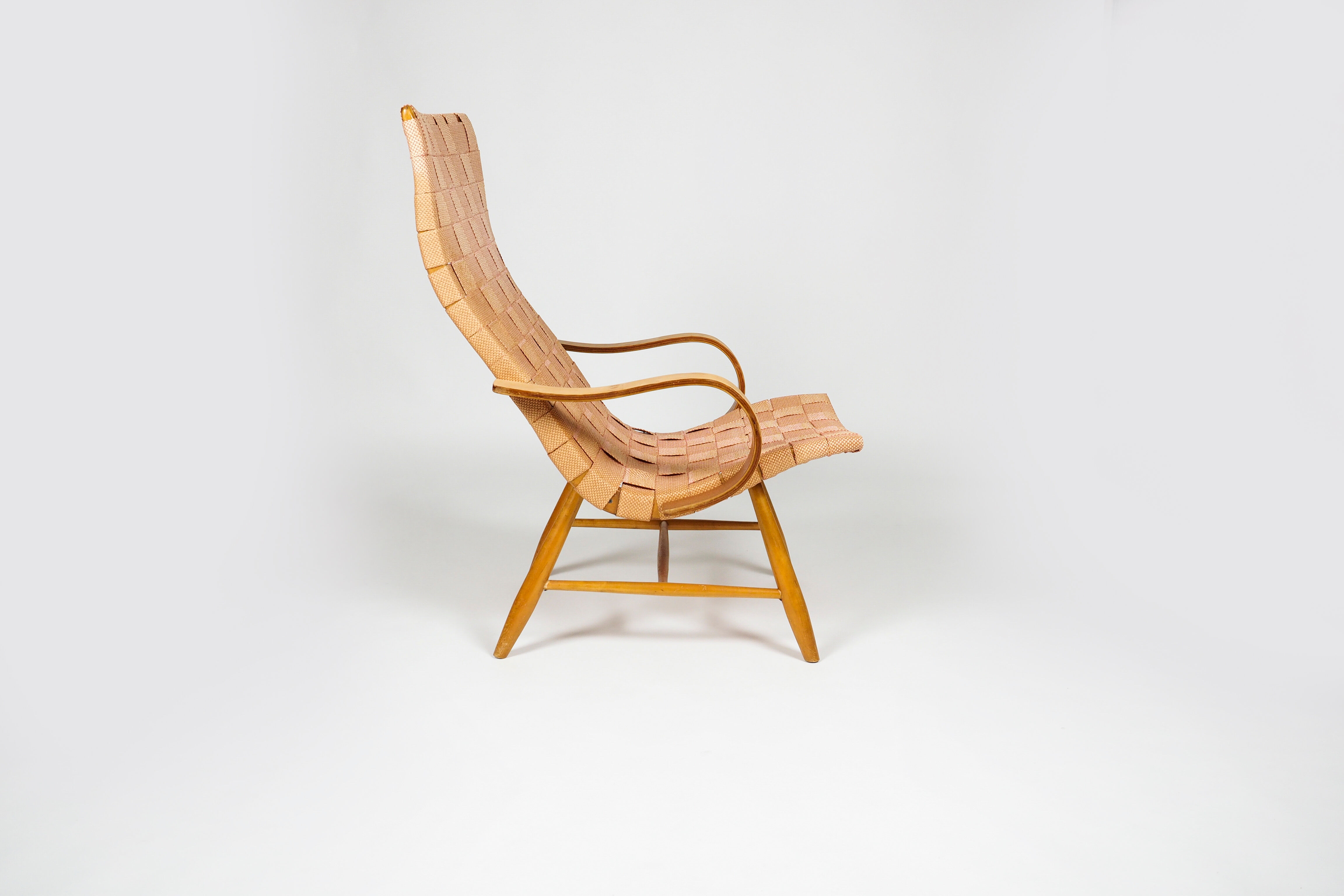 Original armchair from the 1940/40s in birch