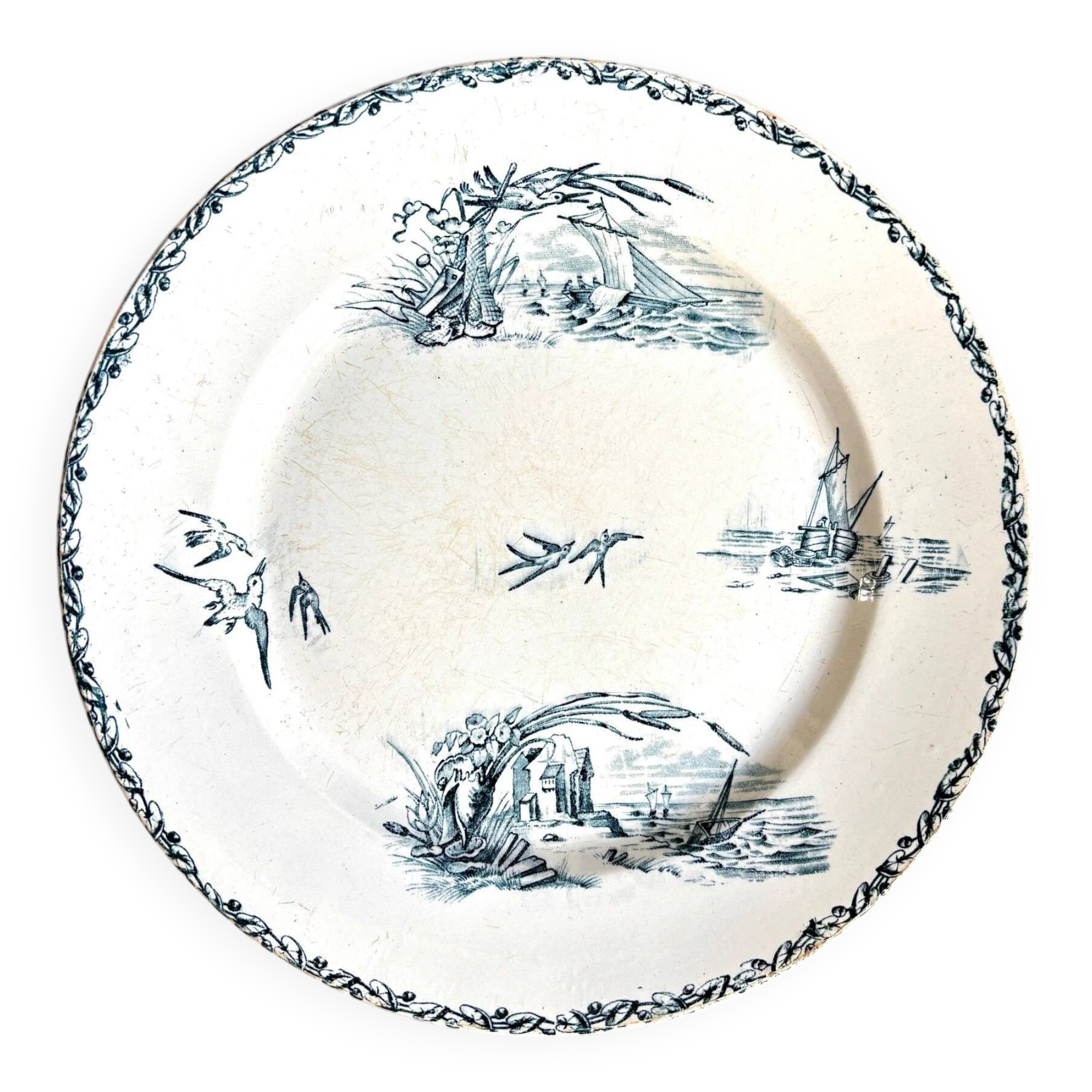 Creil & Montereau round ironstone dish, "Marine" service