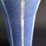 Vase cornet en céramique signé Moinet Vallauris 1960
