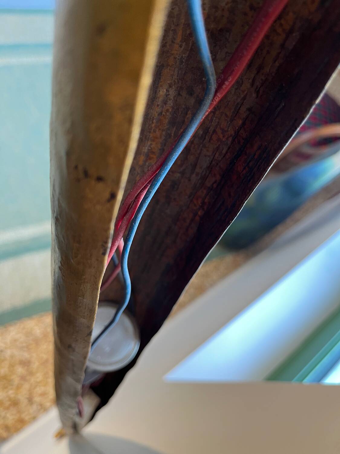 Jean Jacques Argueyrolles, large pair of sconces in gilded patinated iron