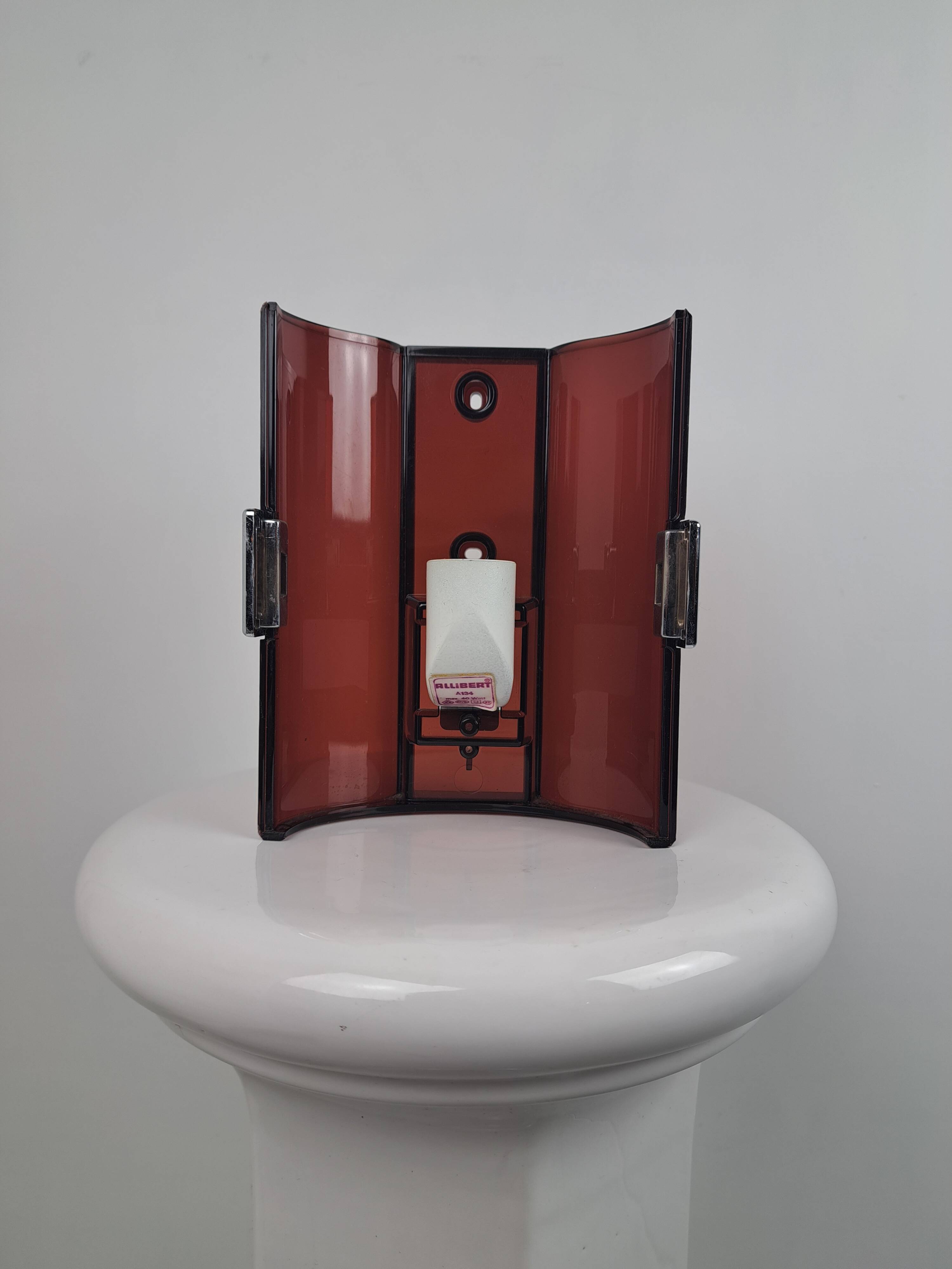 Allibert space age 80s plexiglass wall light