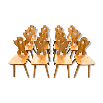 Lot 12 Vintage Mountain chairs 1993'