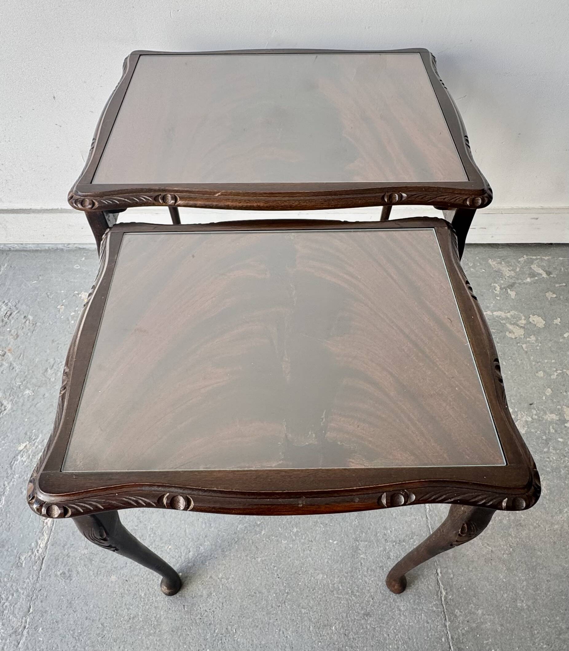 Ensemble de tables gigognes vintage