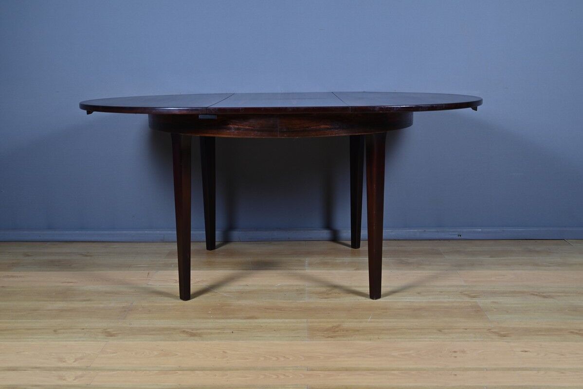 Scandinavian system table in rosewood, 6 to 8 covers – 1960