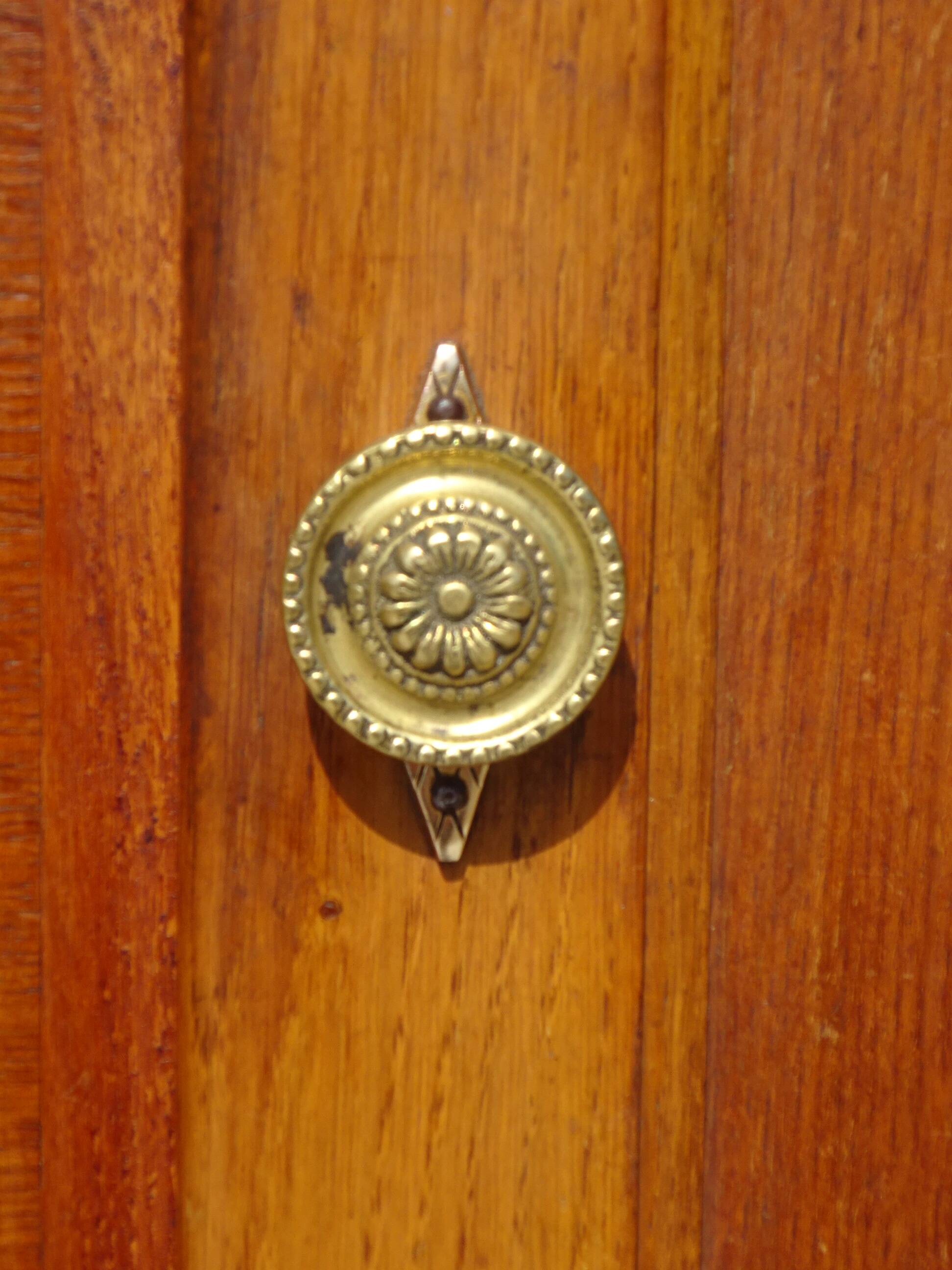 Vintage buffet in light and black oak