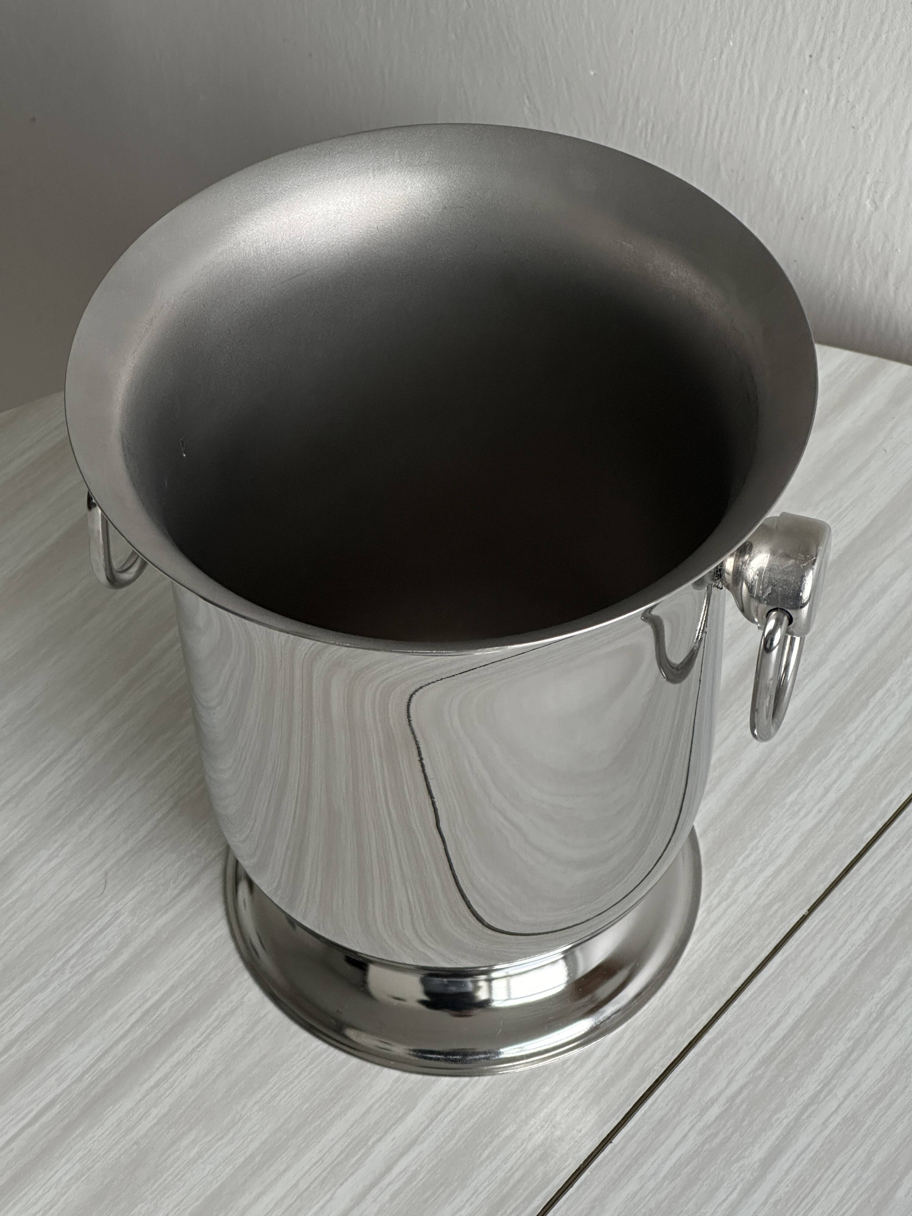 Silver metal champagne bucket