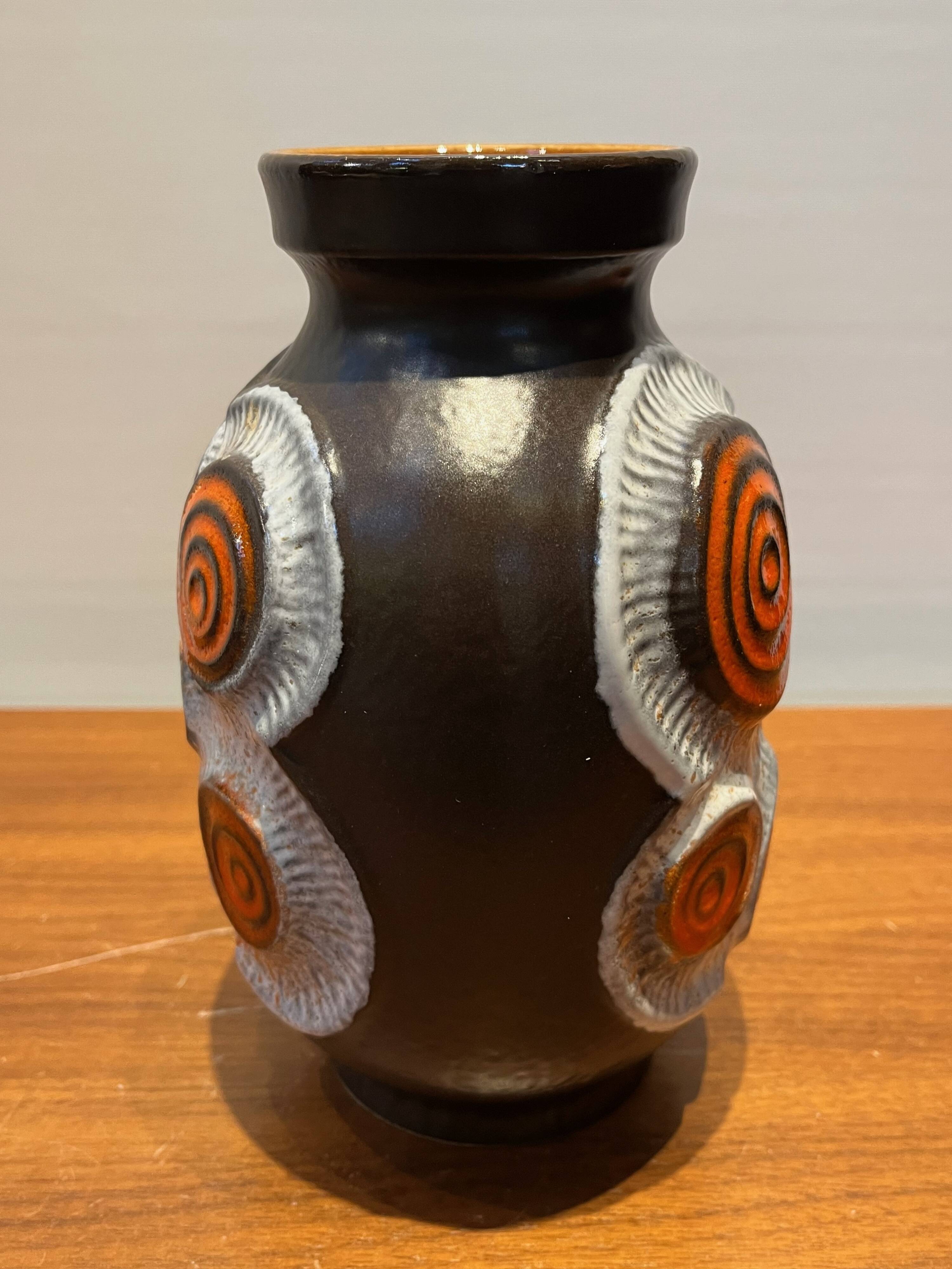 Ceramic vase model 84-20 by Bay Keramik, Germany, 1970s