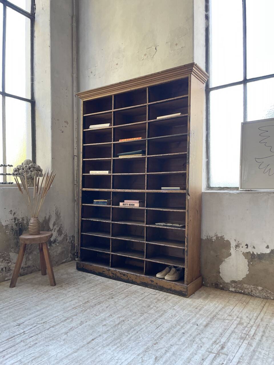 XL 1900 bookcase shelf