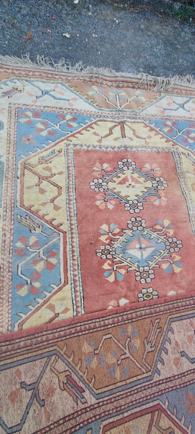 Handmade carpet