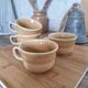 Tasses couleur beige miel