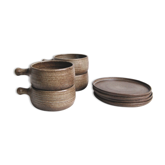 Set of 4 bowls and 4 plates by Thèrèse Bataille for the workshop of Dour 1970s