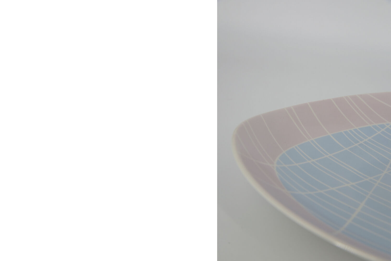 Vintage porcelain plate with stripes motifs from Weimar Porzellan, 1970s