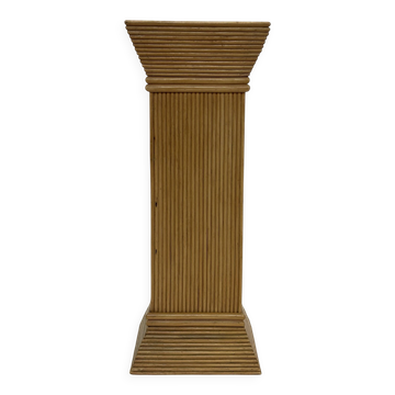 Vase à colonne en rotin vintage, pilier en bambou boho des années 70, McGuire en rotin.