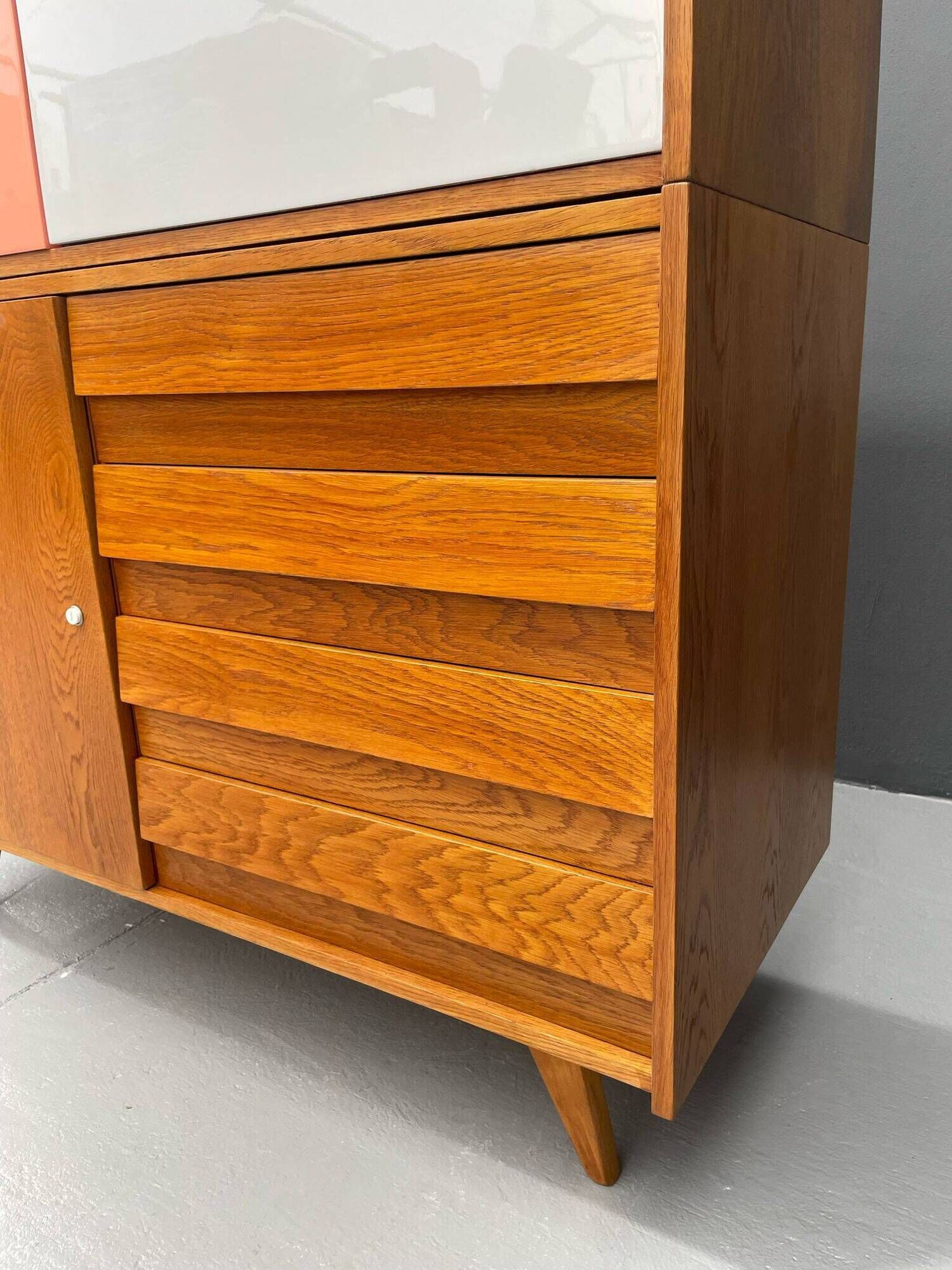 Meuble U-450 en Chêne par Jiří Jiroutek pour Interiér Praha, Tchécoslovaquie, 1