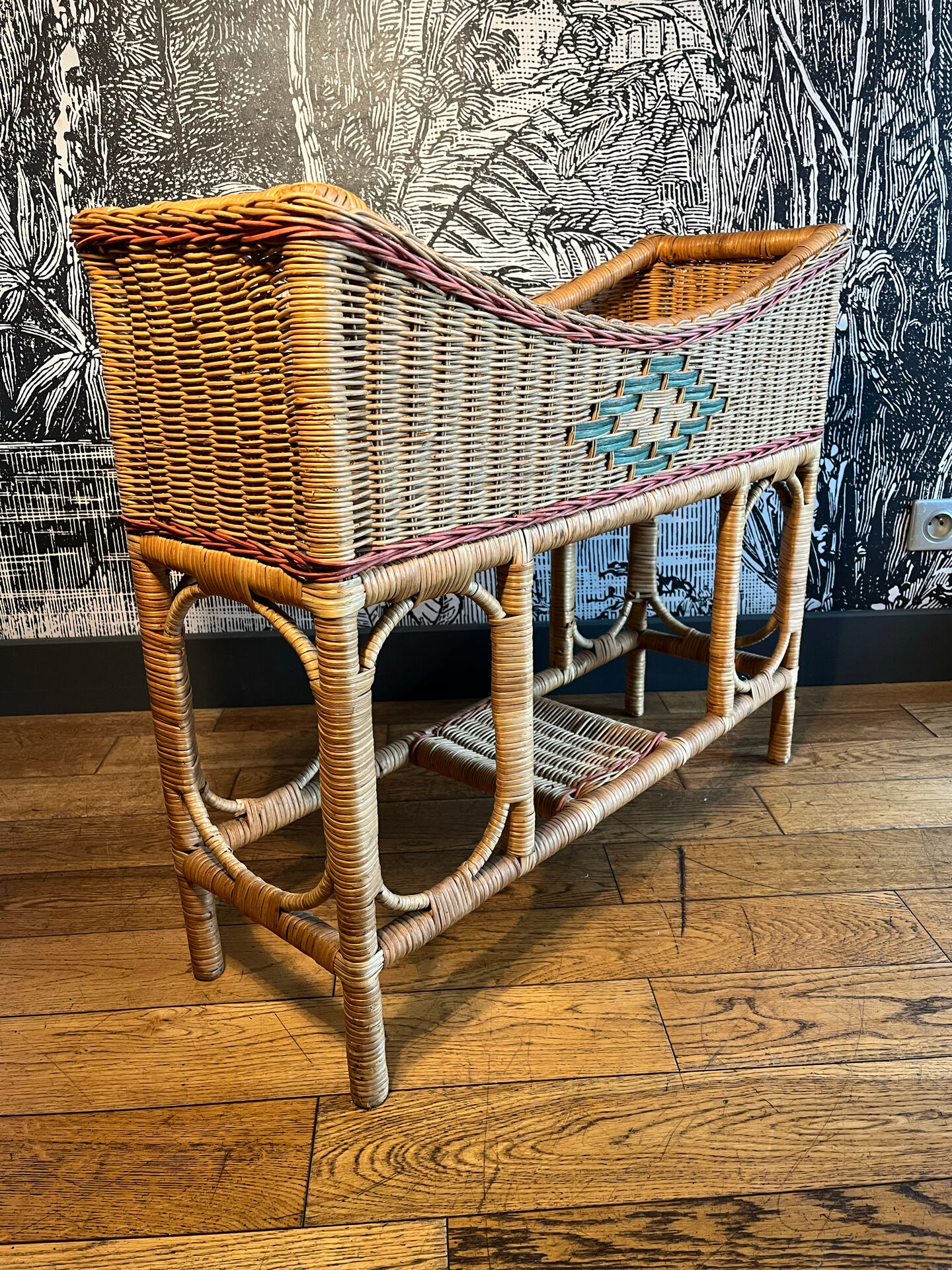 Rattan plant stand