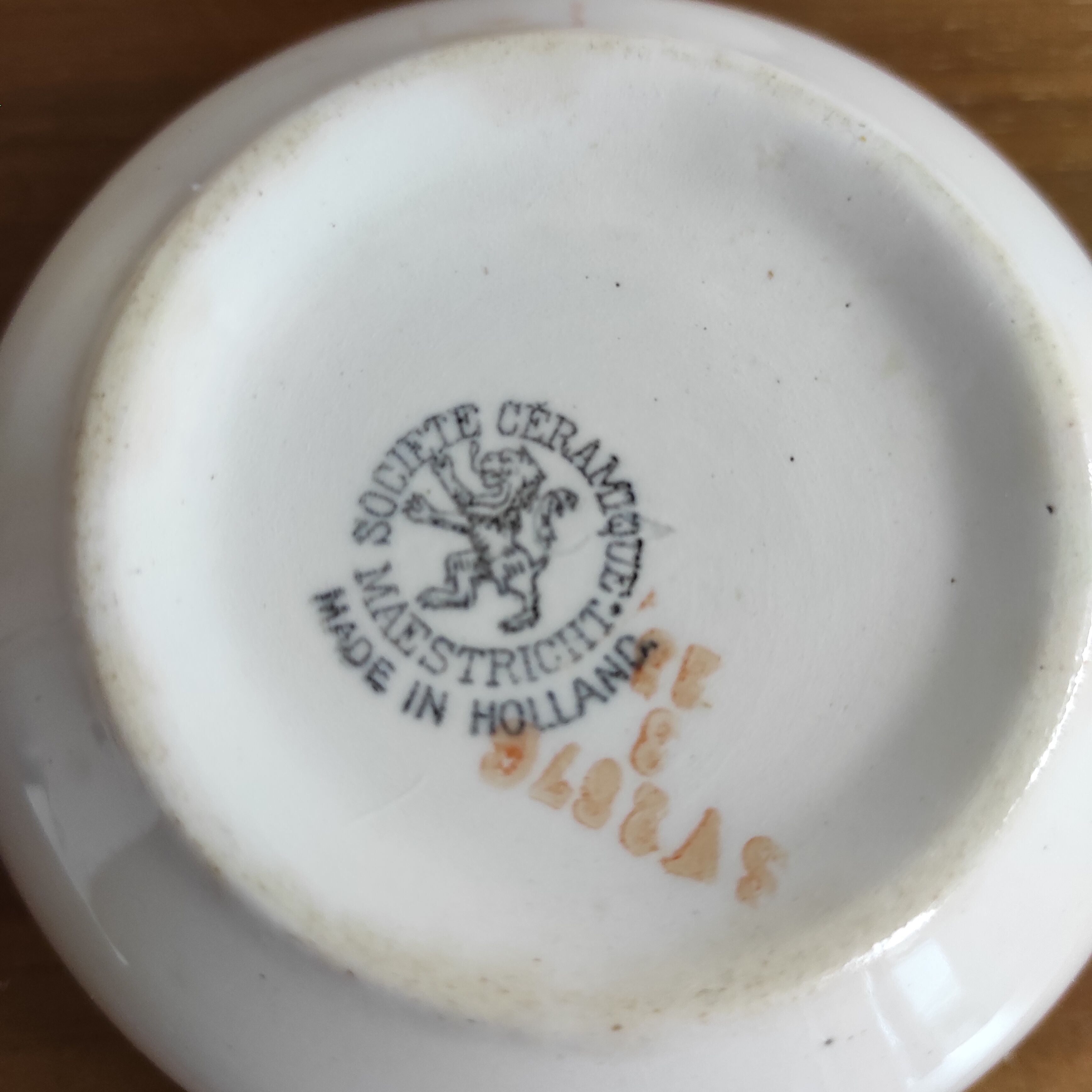 Bowls ceramic company of Maastricht