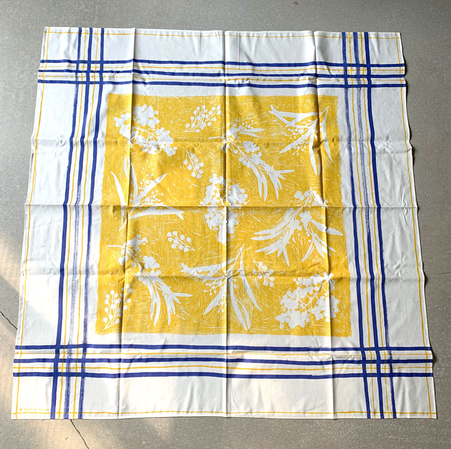 Linen, cotton tablecloth, design Robert the Hero