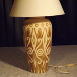 Ceramic white and bronze table lamp