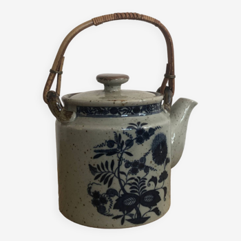 Tea-pot