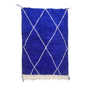 Berber carpet beni ouarain blue majorelle with unbleached diamonds 250x162m
