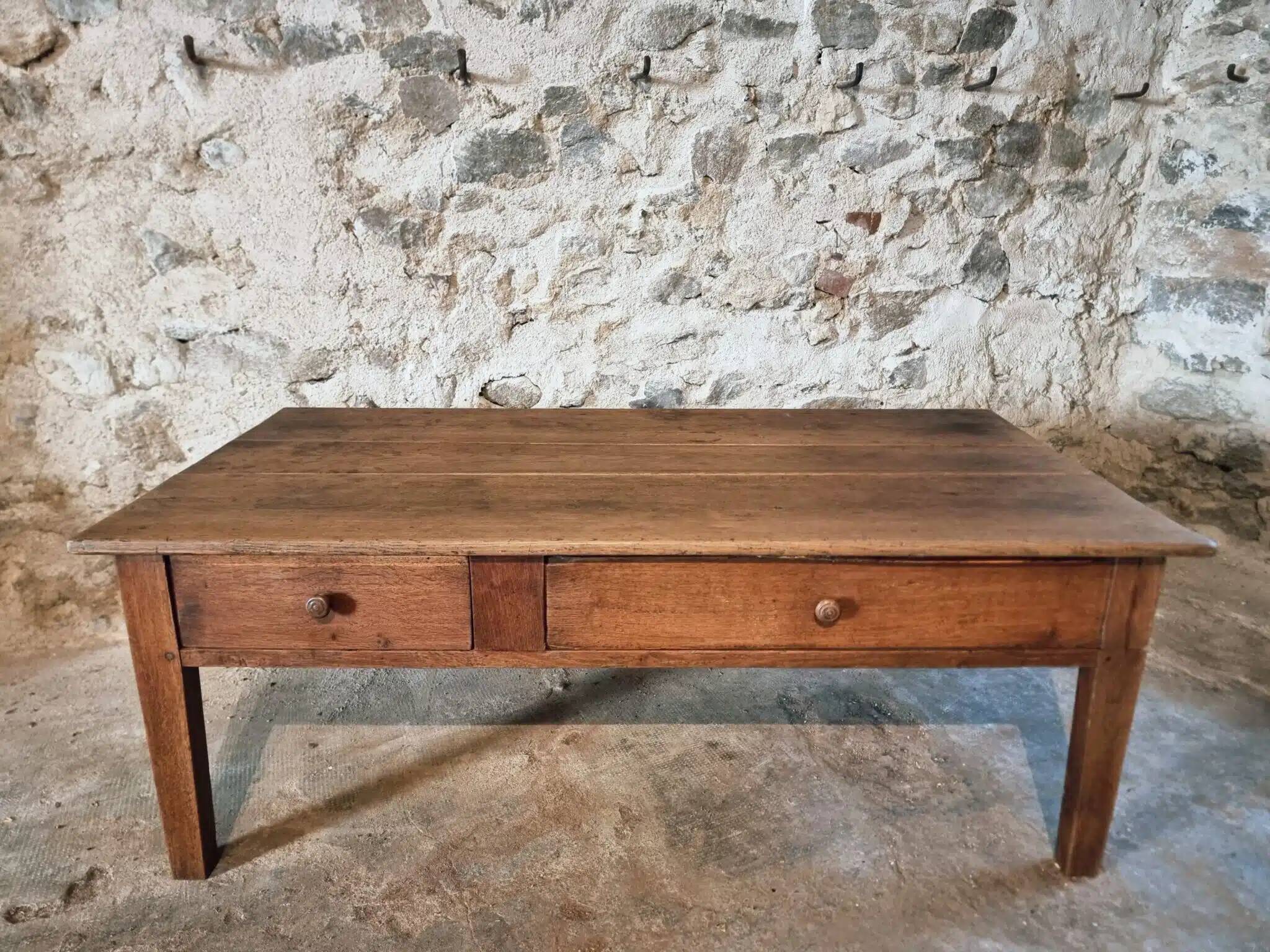 Table basse ancienne en chêne français – Table de ferme rustique du XIXe siècle avec tiroir et panneau de rangement coulissant, vers 1850