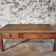 Table basse ancienne en chêne français – Table de ferme rustique du XIXe siècle avec tiroir et panneau de rangement coulissant, vers 1850