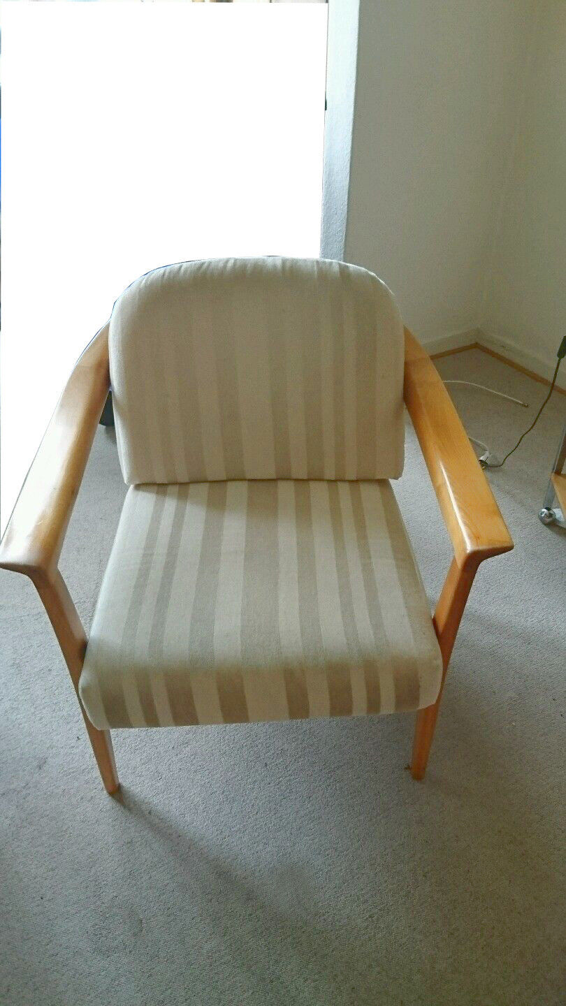 Scandinavian years 50 60 Knoll sofa