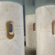 Table basse vintage en travertin et verre, années 1970