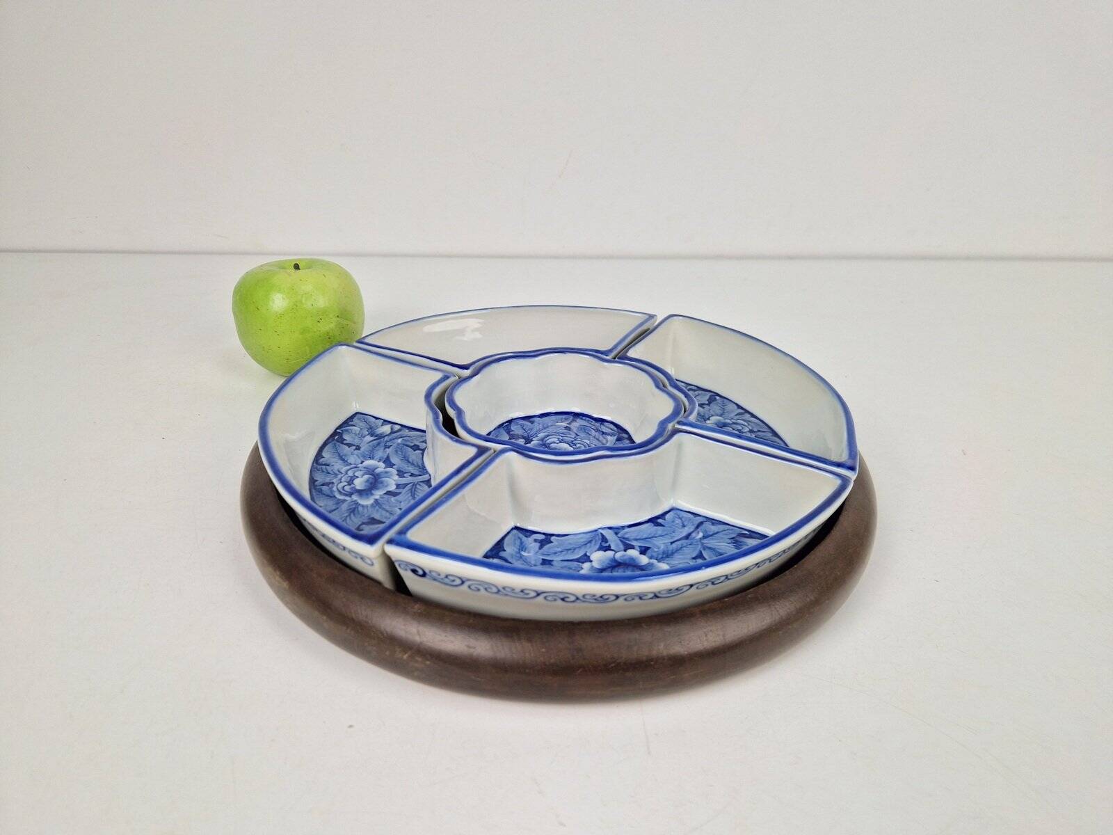 Vintage Chinese Blue Flower Porcelain Snack Bowl with Appetizer Bowls