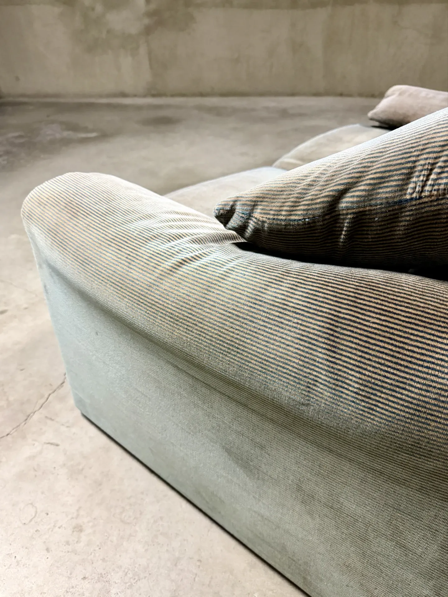 Maralunga two-seater sofa Cassina