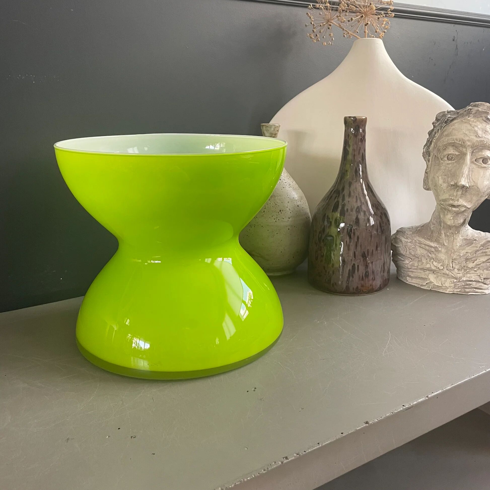 Vase diabolo par Anne Nilsson pour IKEA
