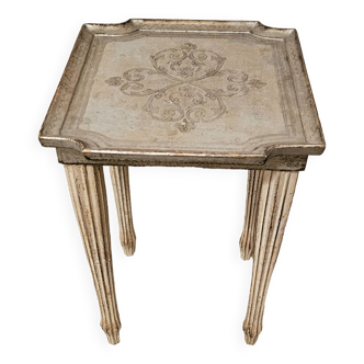 Petite table basse italienne en bois patine argent