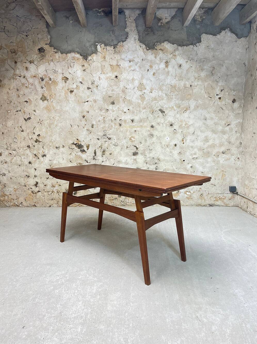 Scandinavian table