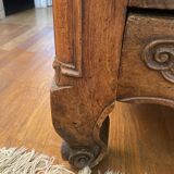 Bressane wardrobe with arched cornice, walnut and fresne magnifying glass.