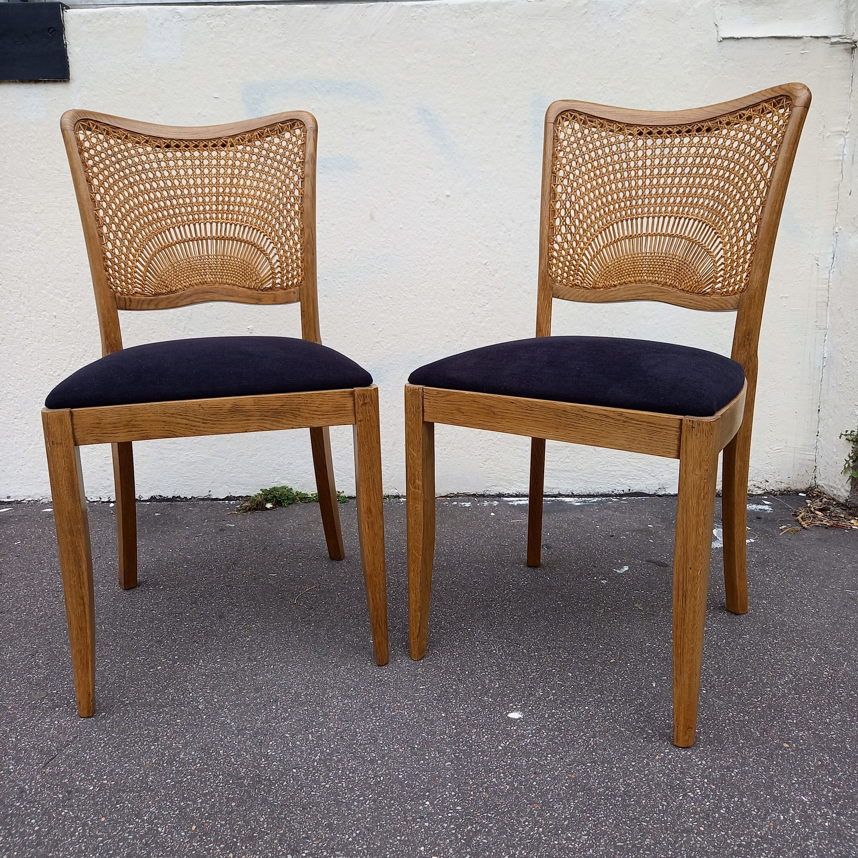 Pair of chairs fan back