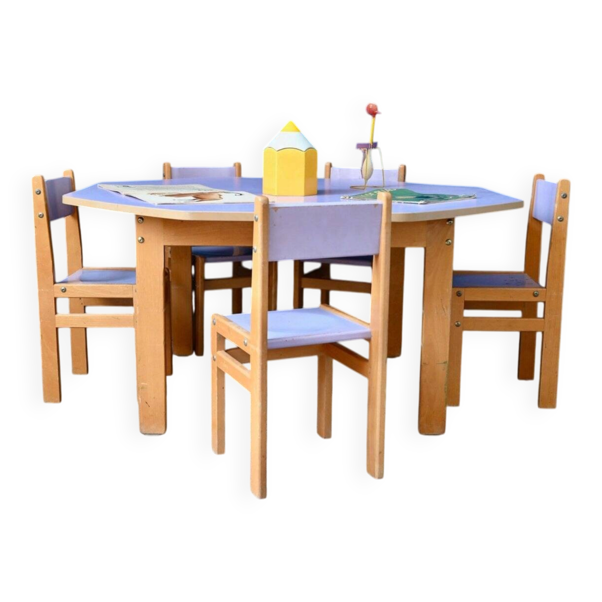 Vintage 1970s octagonal children's table in beech and lilac formica, with 5 chairs.