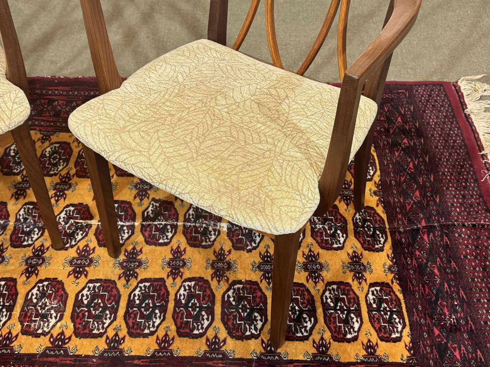 Paire de fauteuils anglais de la marque G-Plan en teck des années 70