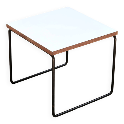 Table basse volante blanche de Pierre Guariche pour Steiner, années 50