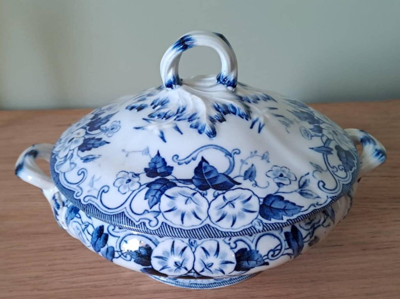 Creil Montereau iron clay vegetable dish