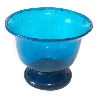 Coupelle à pied verre soufflé bleu