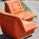 Paire de fauteuils des années 70