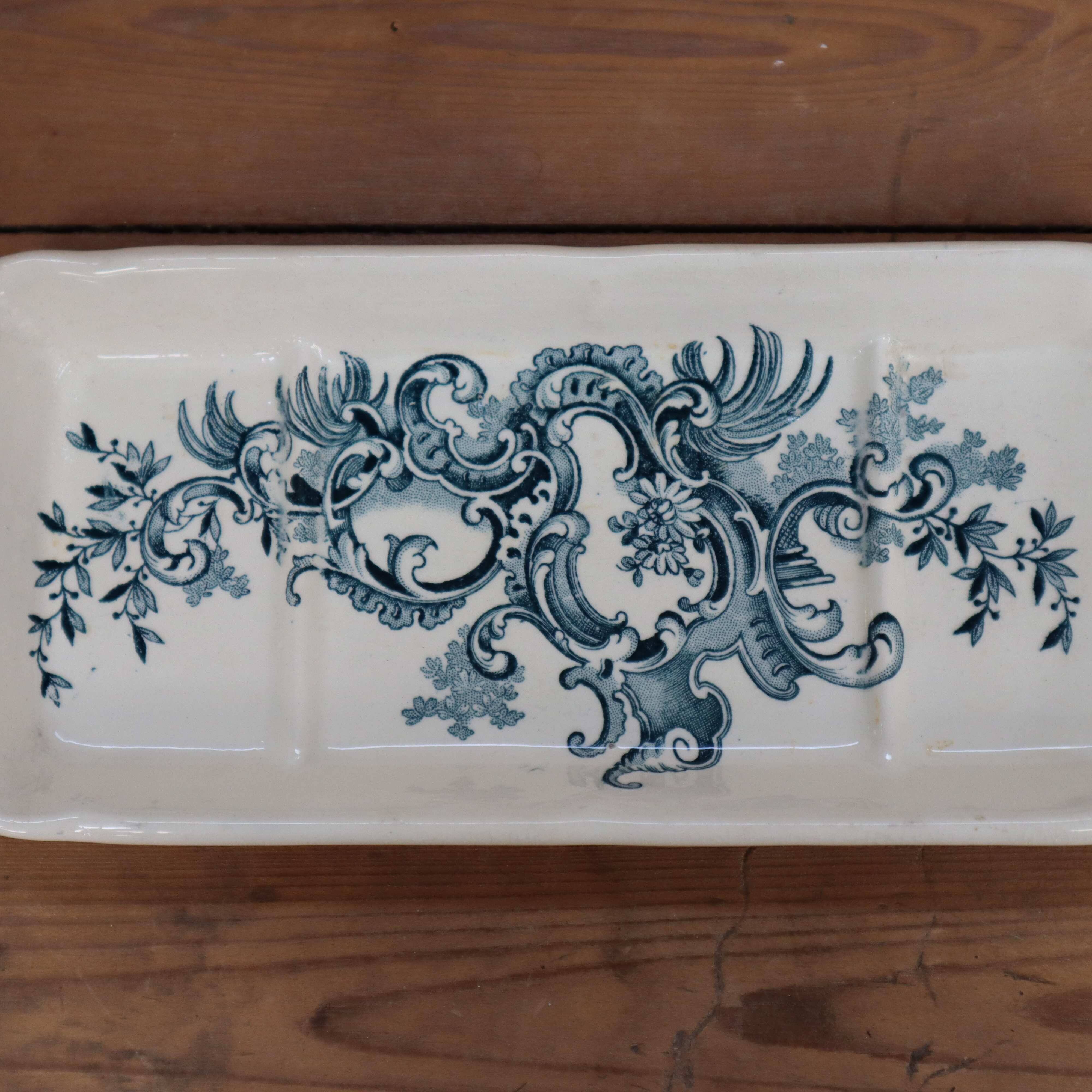 Boch Frères Terre de Fer 'Régent' model pocket emptier/comb holder