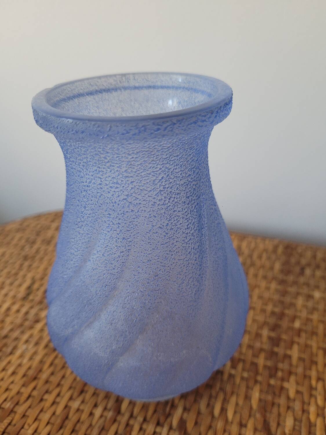 Small blue granite bulb vase