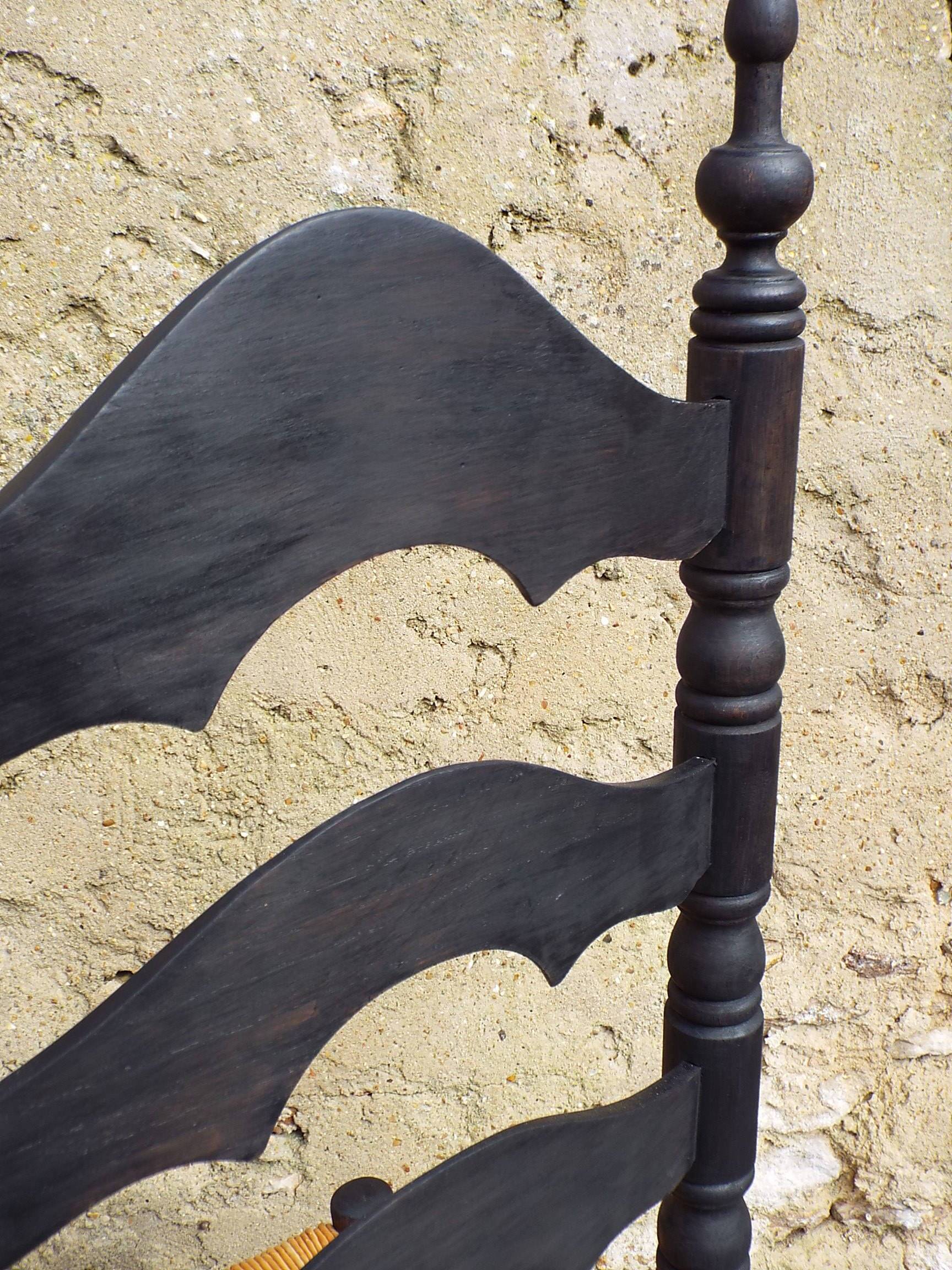 6 straw chairs with high backs