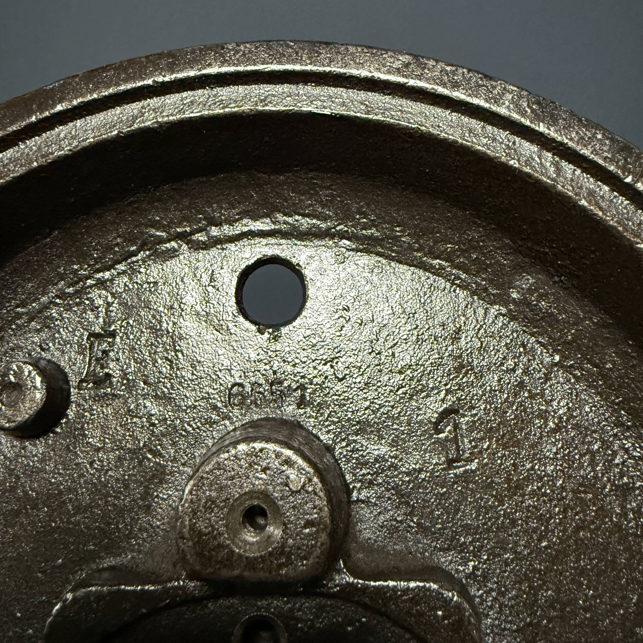 Lampe de bureau Kaiser Idell noire sans marque modèle 6551