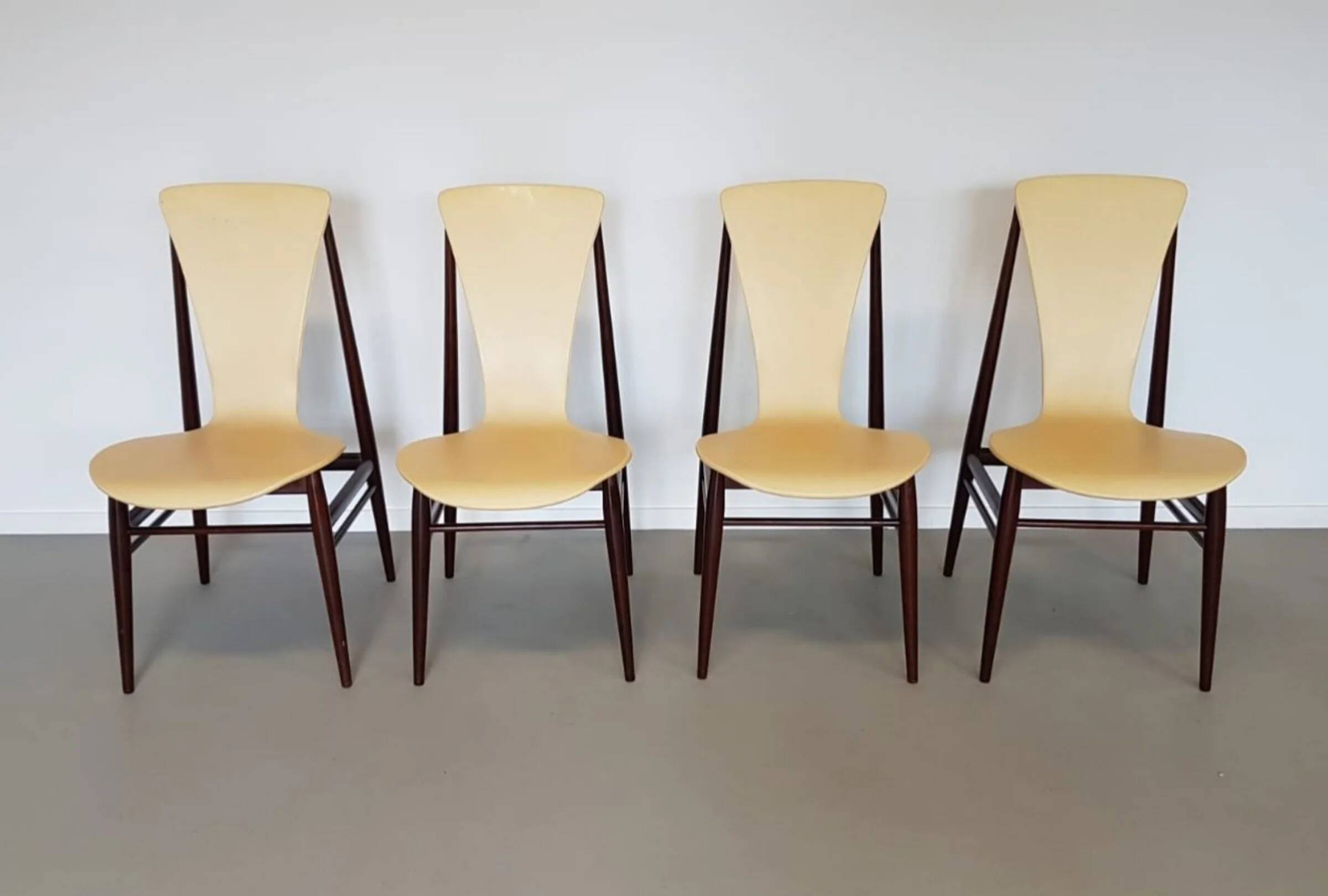 Set of 4 floating seat dining chairs / 1950s