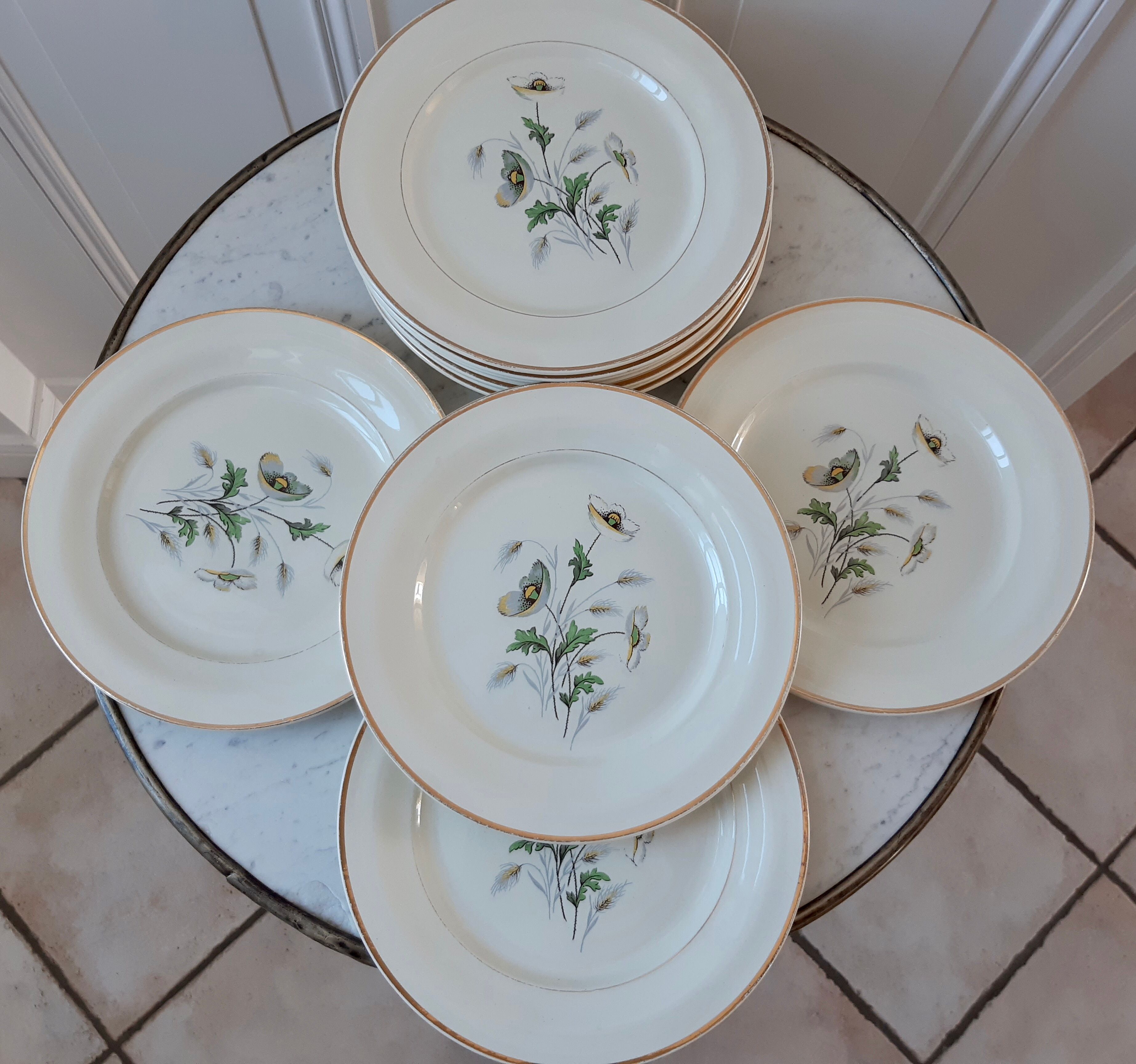 Lot de 6 assiettes Saint Amand modèle Anémone