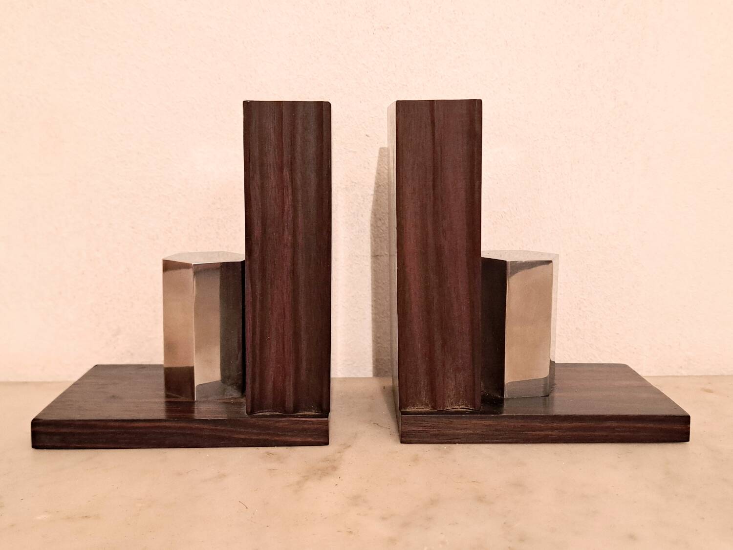 Art Deco pair of bookends in Macassar ebony.